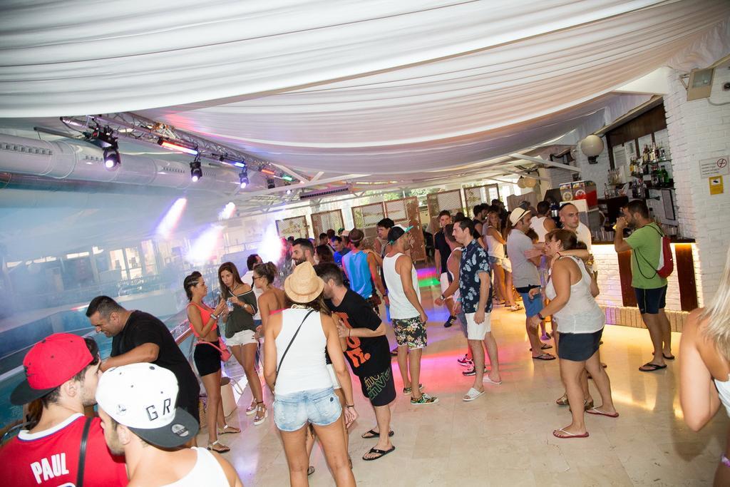 Bc Music Resort (Adults Only) بينايدورم المظهر الخارجي الصورة